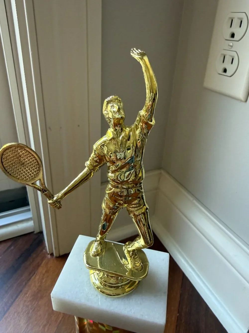 Tennis Trophy (Male) - Picture 3 of 6